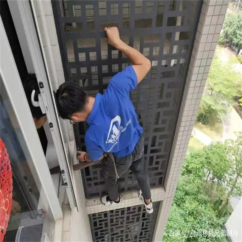 深圳布吉百鸽笼餐厅分体空调维修